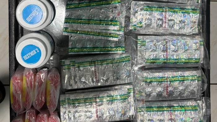 Berita Terkini : Polisi Bongkar Peredaran Obat Keras di Bekasi, Ribuan Tramadol Disita